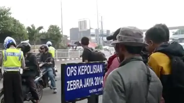 News Hilite 5 Desember 2014