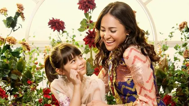 FOTO: Potret Kebersamaan Marshanda dan Sienna Ameerah yang Penuh Kasih Sayang