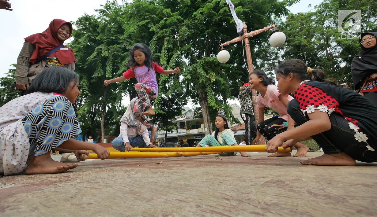 Permainan Tradisional Indonesia Dalam Bahasa Inggris 