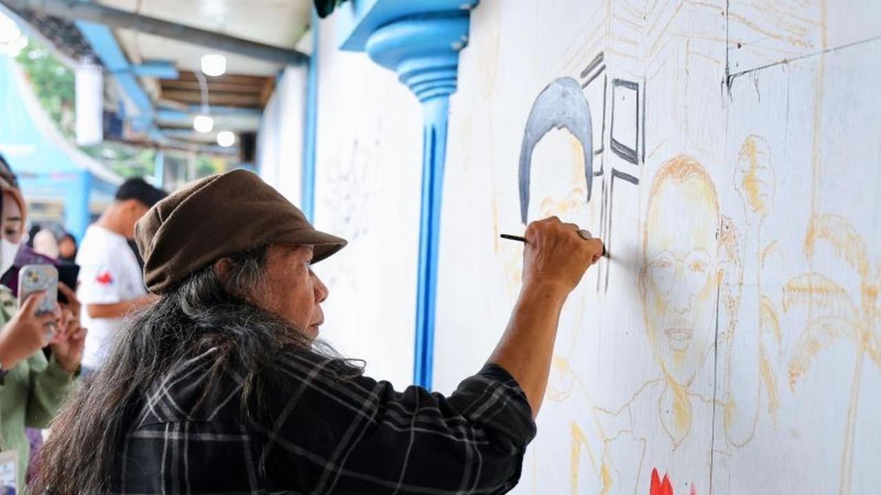 Tahukah Anda? Palembang Kini Fasilitasi Seniman Mural Grafiti, Wujudkan Kota Belagak Tanpa Vandalisme!