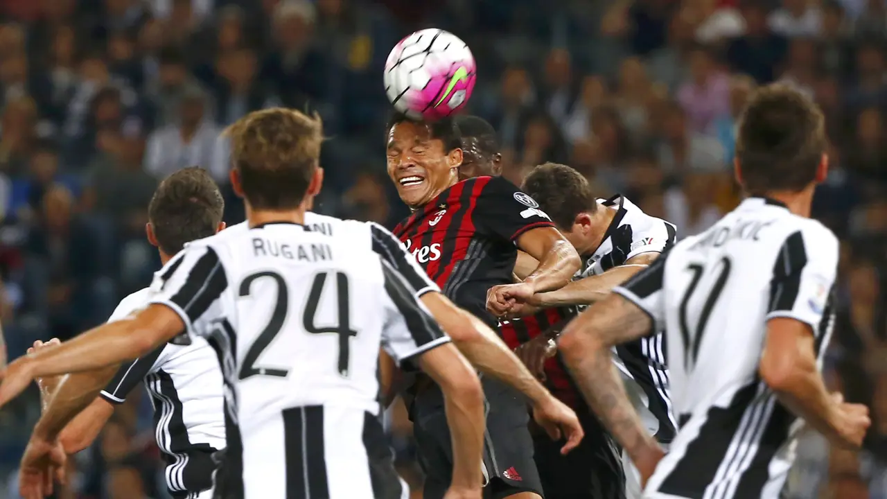 Juventus v Milan