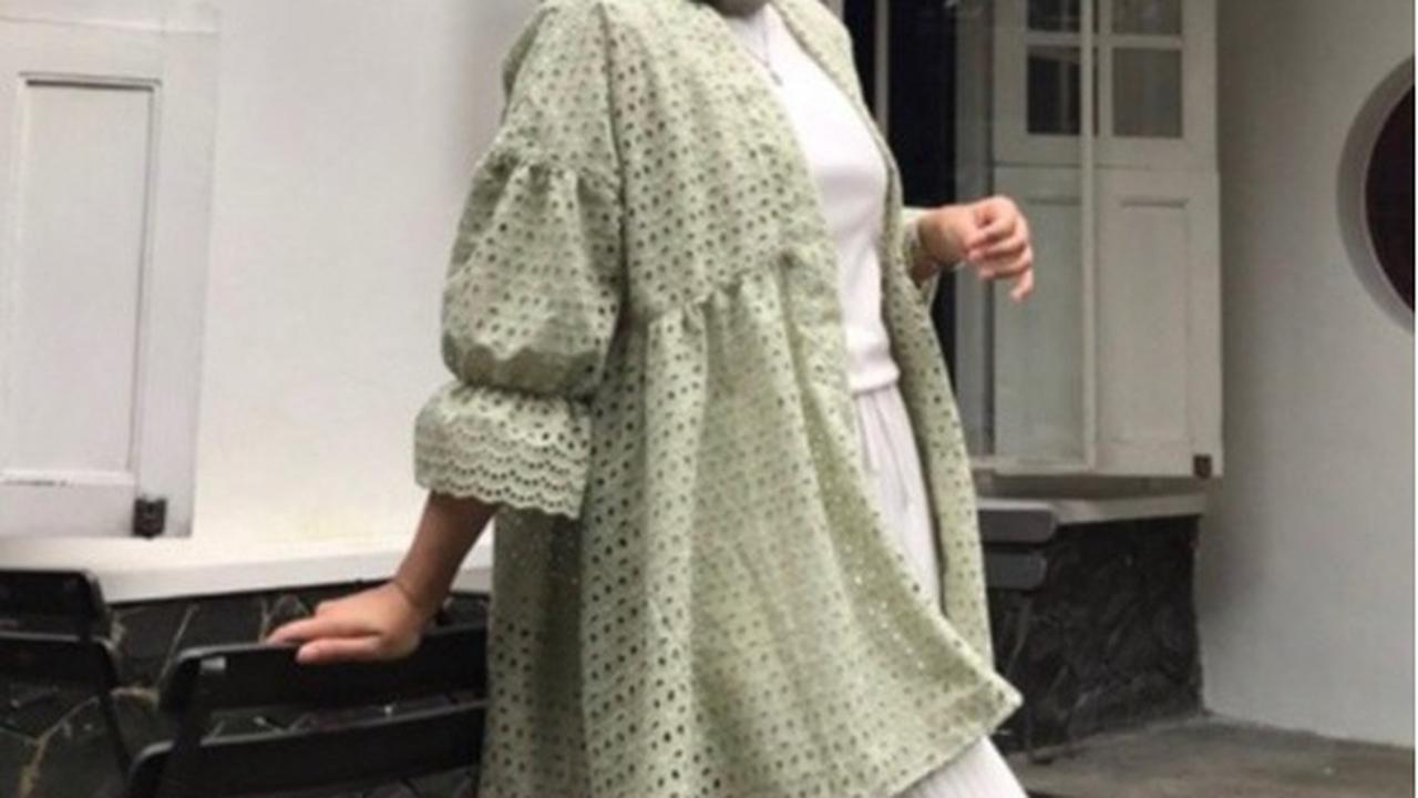 Baju Katun Bolong