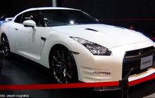 Harga dan Spesifikasi Mobil Nissan GT-R R35.