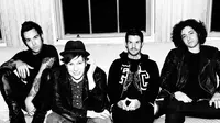 Lagu Fall Out Boy Batal Dipakai One Direction