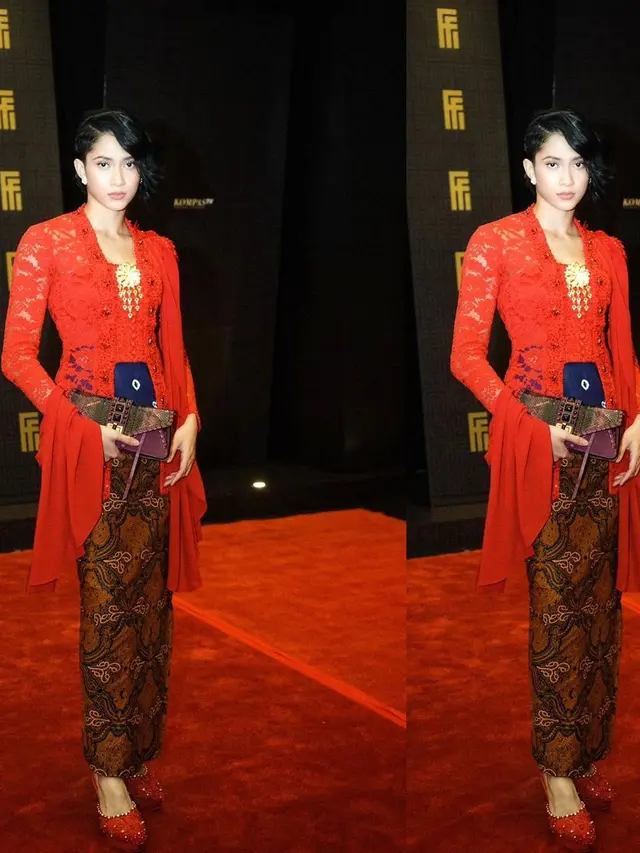 Aghniny Haque Bintang KKN di Desa penari