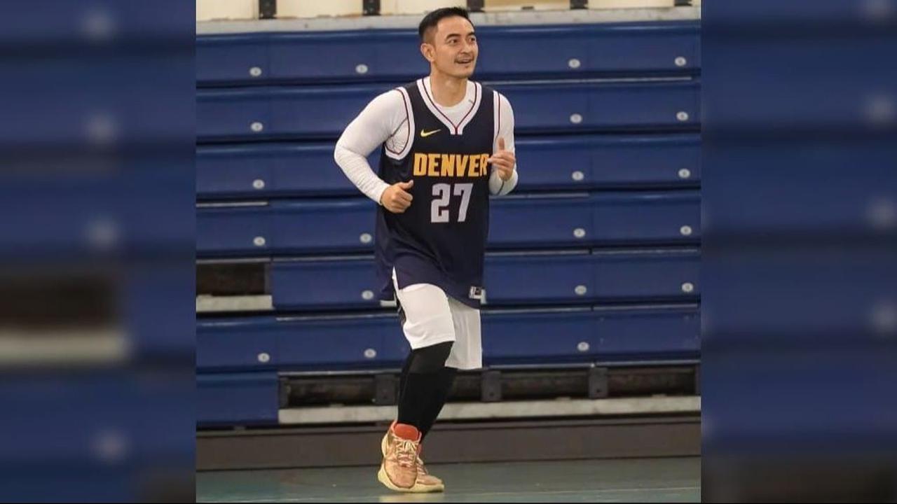 Foto-foto Terbaru Zumi Zola Setelah Bebas, Banyak Habiskan Waktu dengan Keluarga Hingga Olahraga Basket