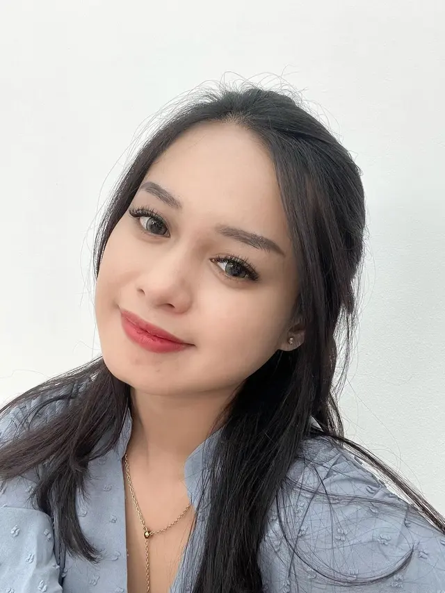 [Fimela] Ulfi anak Elly Sugigi