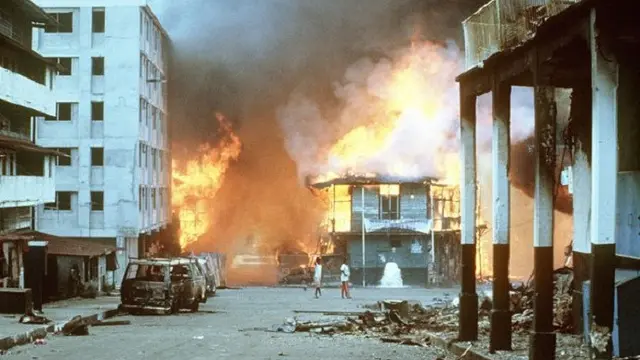 Invasi Amerika Serikat ke Panama 1989 bernama sandi Operation Just Cause (Morland/US Army)