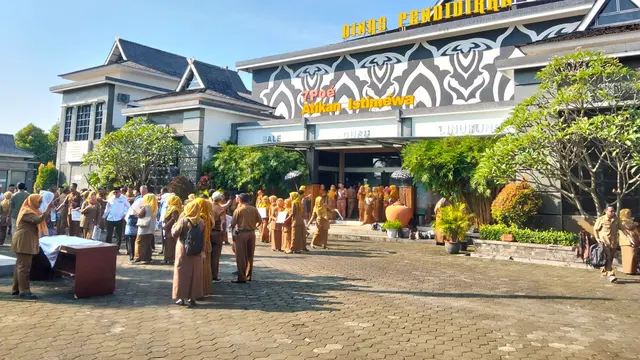 Revitalisasi Sekolah di Kabupaten Purwakarta