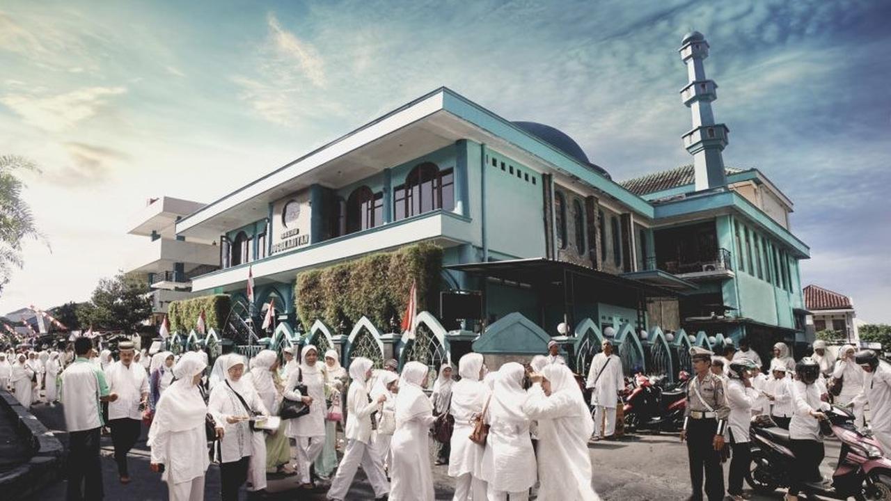 Bukan dari APBN, Bukber Gratis di Masjid ini Tiap Hari Habiskan Dana Rp60 Juta Lebih