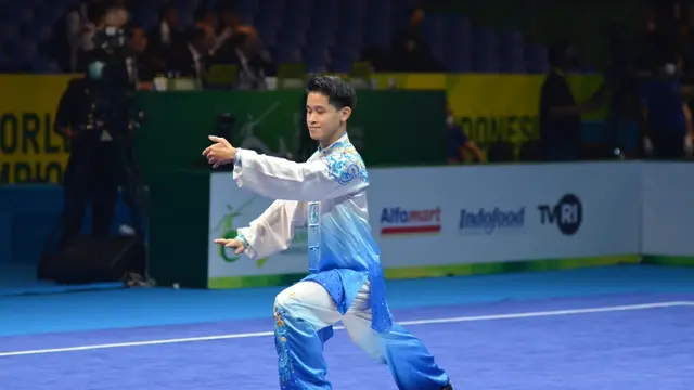 Rainer Renaldy Ferdiansyah juga menjadi bintang setelah merebut medali emas Taijijian kelompok Junior A Putra