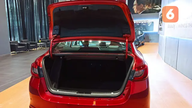 Mazda 2 Sedan (Amal/Liputan6.com)