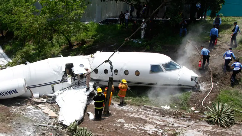 Jet peribadi Tergelincir di Honduras