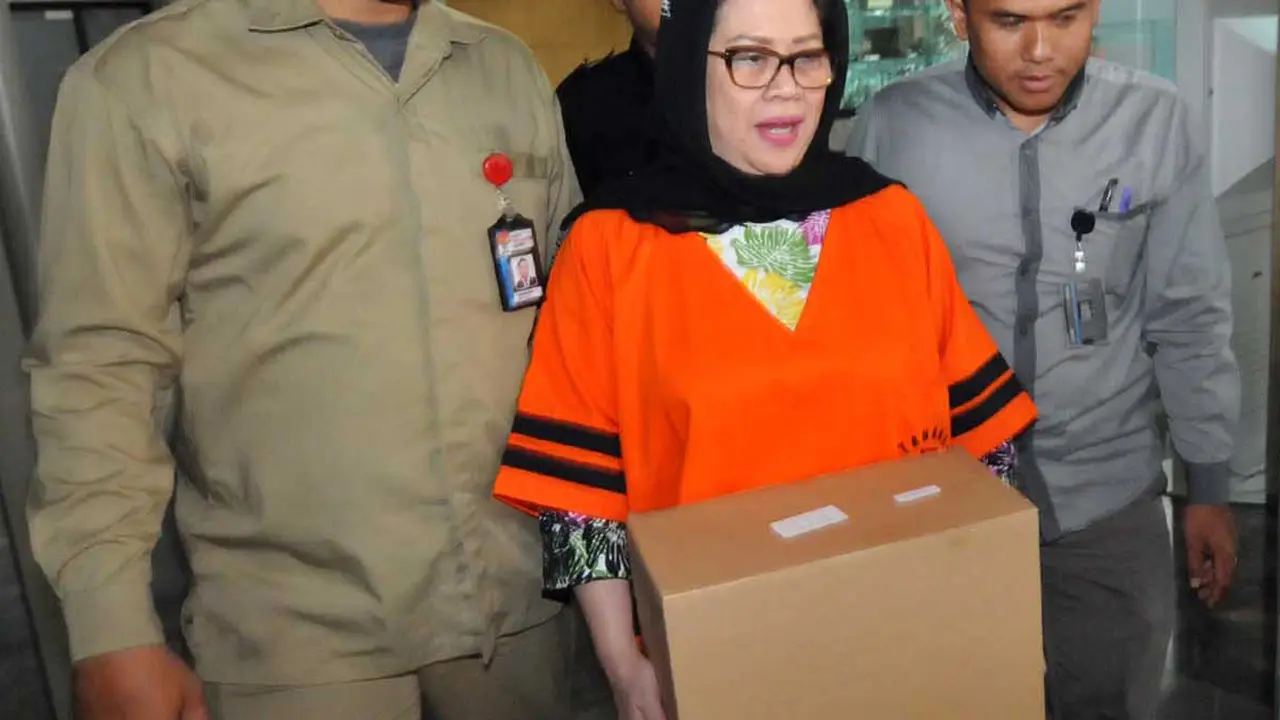20151022-Anggota-DPR-Dewi-Yasin-Limpo-Resmi-Ditahan-KPK-Jakarta
