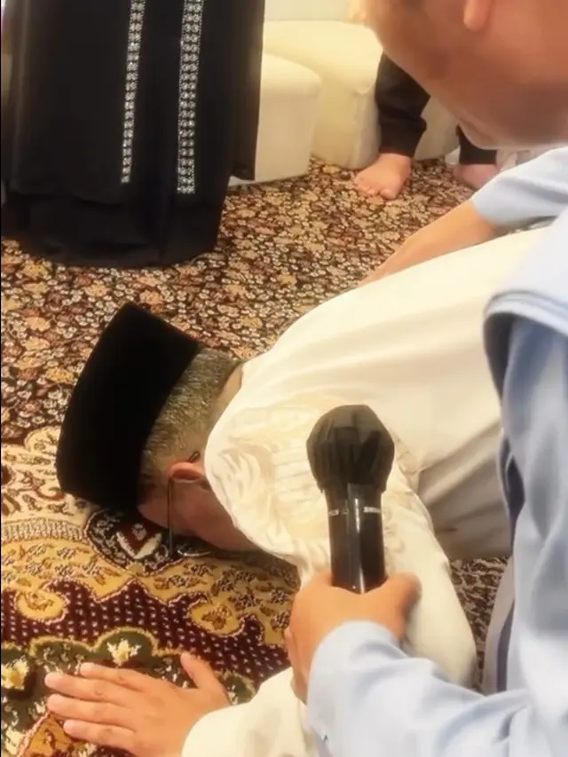 Ruben Onsu Naik Haji