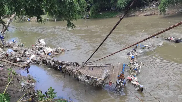Jembatan putus