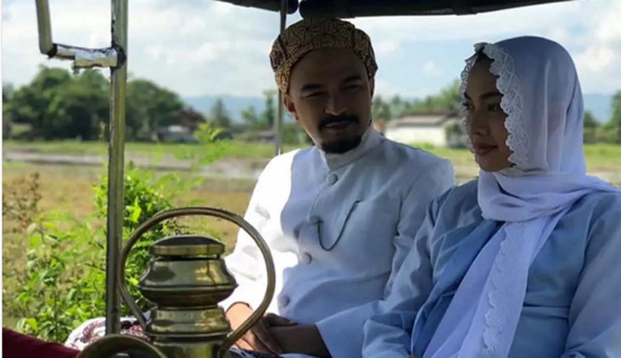 Tanggung jawab moral dirasakan oleh pemeran 27 tahun itu. Sebagai pemeran, ia hanya berusaha memberikan kemampuan akting terbaiknya. Apalagi melihat banyaknya netizen yang telah mewanti-wanti melalui media sosial. (Instagram/nyaiahmaddahlan)