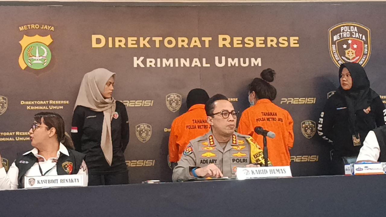 Buka Jasa Hilangkan Bopeng Wajah Pakai Serum Ilegal, Salon Ria Beauty Beromzet Rp200 Juta per Hari