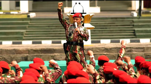  Kepala Staf ‎TNI Angkatan Darat (KSAD) Jenderal TNI Mulyono mengingatkan semua elemen bangsa terhadap bahayanya ideologi komunis. Seperti yang pernah ada puluhan tahun lalu. Ideologi itu tidak akan pernah padam.