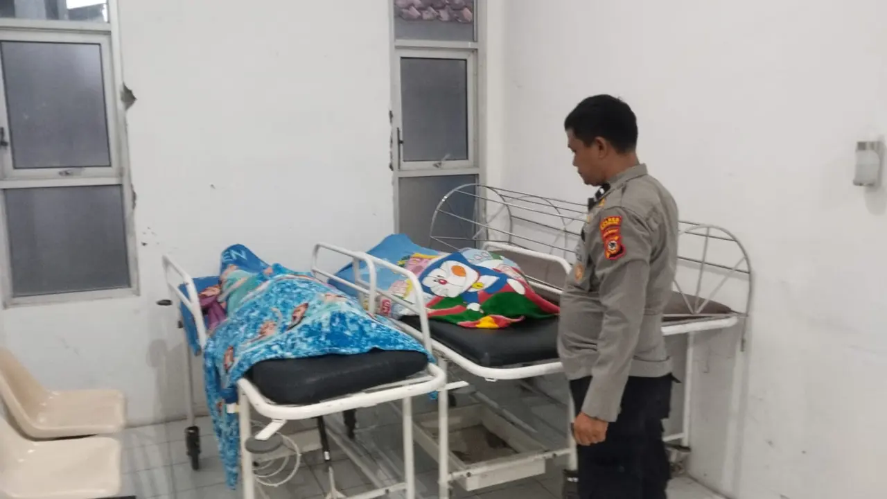 Dua Pelajar Tewas usai Tergulung Ombak di Pantai Cisolok. (Liputan6.com/Fira)