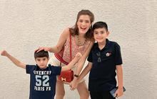 5 Potret Kekompakan Carissa Putri Bareng Anak-Anak yang Ganteng, Wajahnya Bule Banget