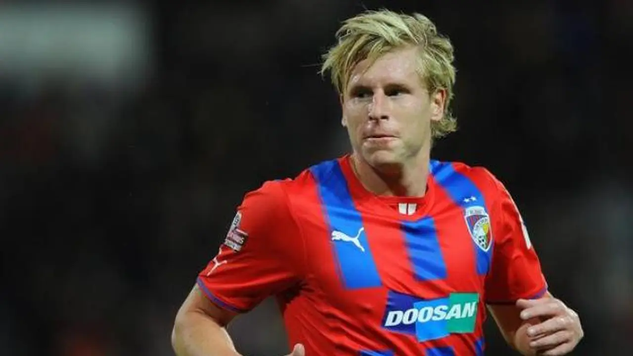 Mantan bek Timnas Republik Ceko, Frantisek Rajtoral