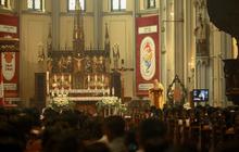 FOTO: Misa Kenaikan Yesus Kristus di Gereja Katedral Jakarta Berlangsung Khidmat