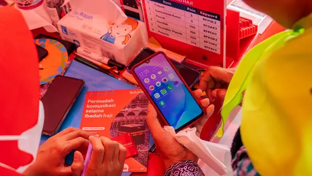 Kegiatan di Posko Haji Telkomsel
