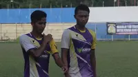 Abdul Rahman (kiri) meninggalkan Persiba Balikpapan (Foto: Abelda Gunawan)