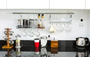 Jangan Cuma Matikan Tombolnya, 5 Alat Dapur Ini Sebaiknya Cabut dari Stopkontak