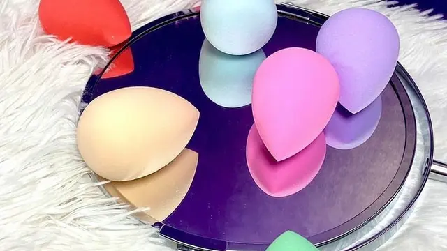 Beauty Blender Tear Drop