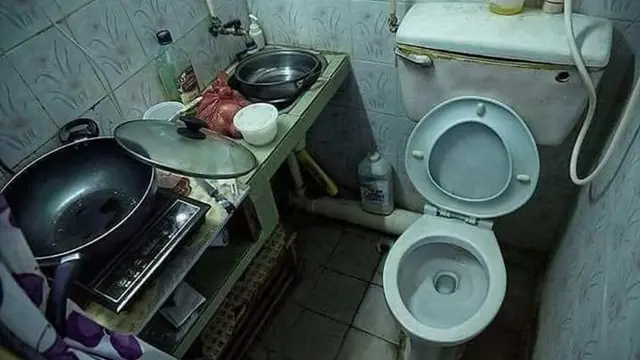 6 Potret Toilet Terletak di Lokasi Tak Biasa, Bikin Mikir Dua Kali