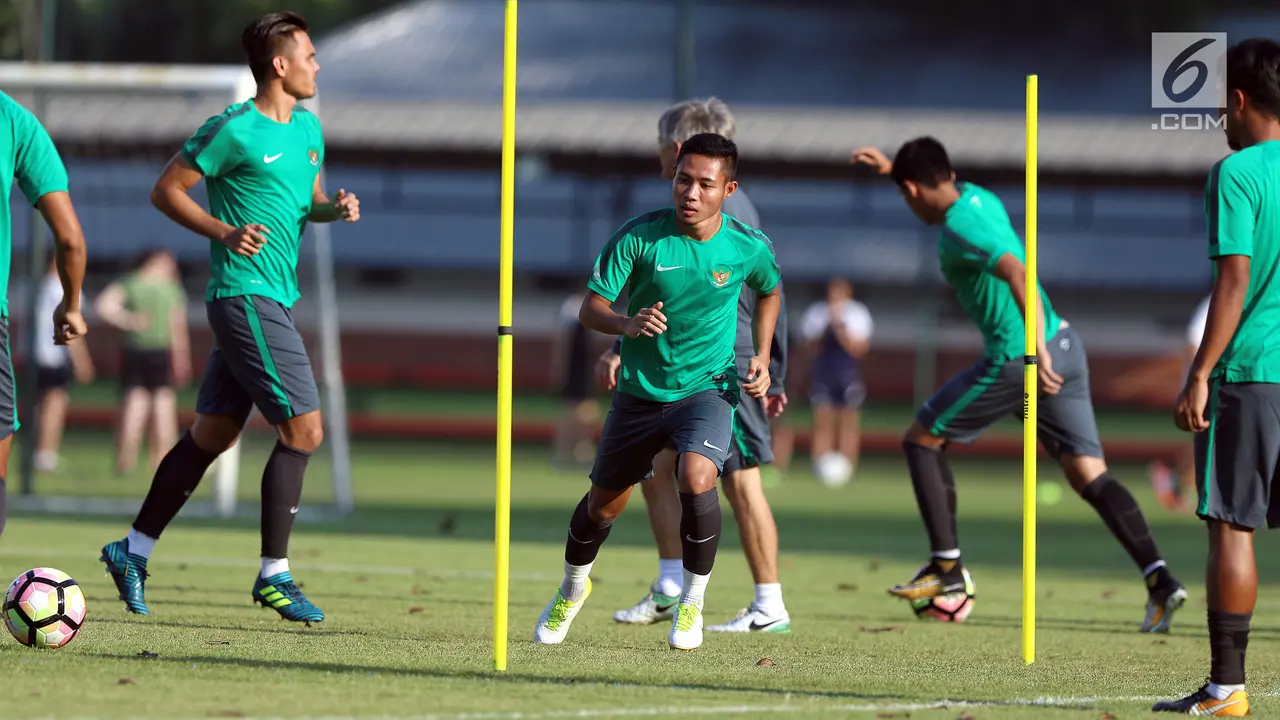 Evan Dimas