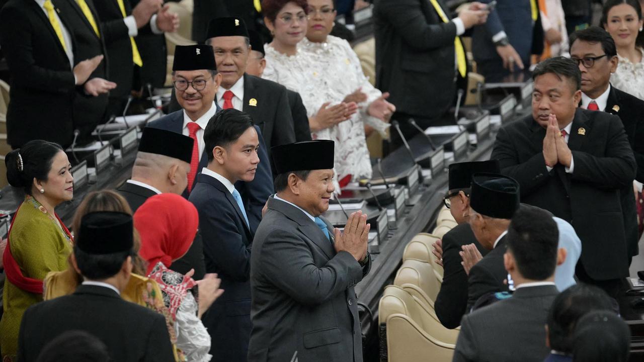FOTO: Prabowo Tiba di Gedung Nusantara Jelang Pidato Kenegaraan