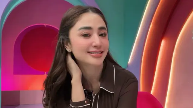Dewi Perssik