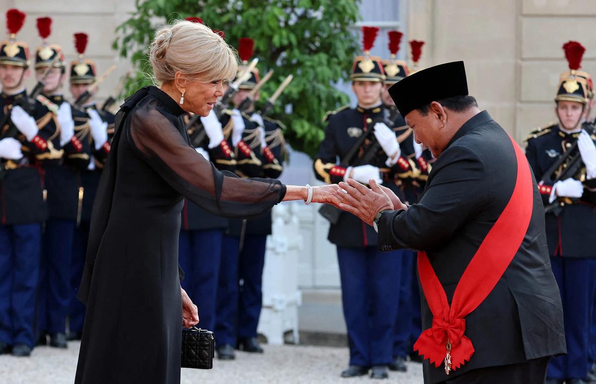 FOTO: Prabowo Hadiri Jamuan Kenegaraan di Istana Elysee Prancis