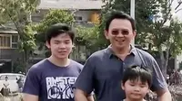Natal 2016, Ahok Pilih Makan Durian di Rumah
