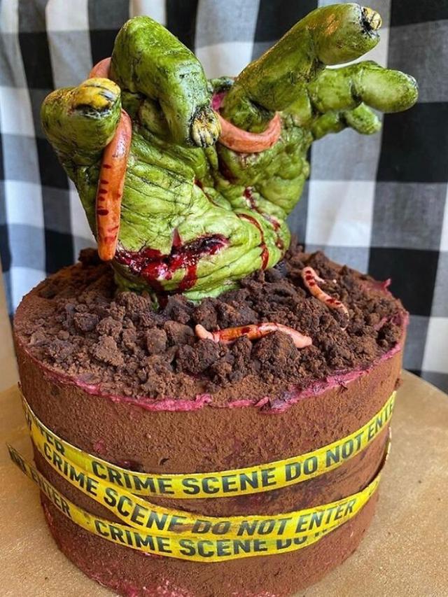 8 Makanan Bertema Halloween Ini Ngeri Banget, Bikin Enggak Jadi Makan