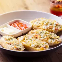 ilustrasi bruschetta/selinofoto/Shutterstock