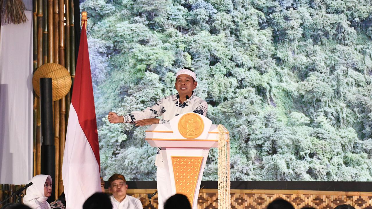 VIDEO: Sindiran Telak Dedi Mulyadi Usai PDIP Emosi Pilih Walk Out di Paripurna "Kita Bekerja Buat Siapa?"