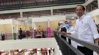 Presiden Joko Widodo atau Jokowi meresmikan Pasar Besar di Kabupaten Ngawi, Jawa Timur, Jumat (17/12/2021). (Tangkapan layar YouTube).