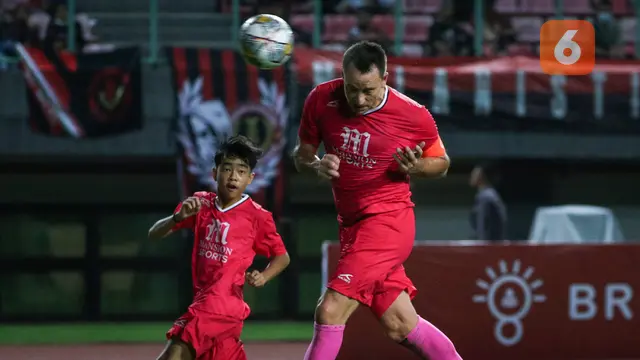 Laga Ekshibisi Mansion Sports Star Fotball Challanges bersama John Terry dan Alessandro Nesta