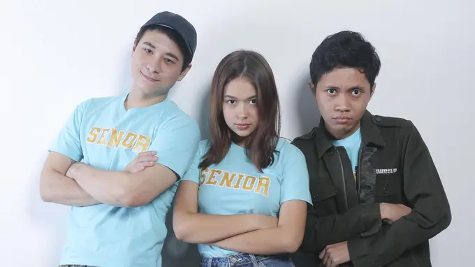 [Fimela] Cast dan Penulis Film Senior