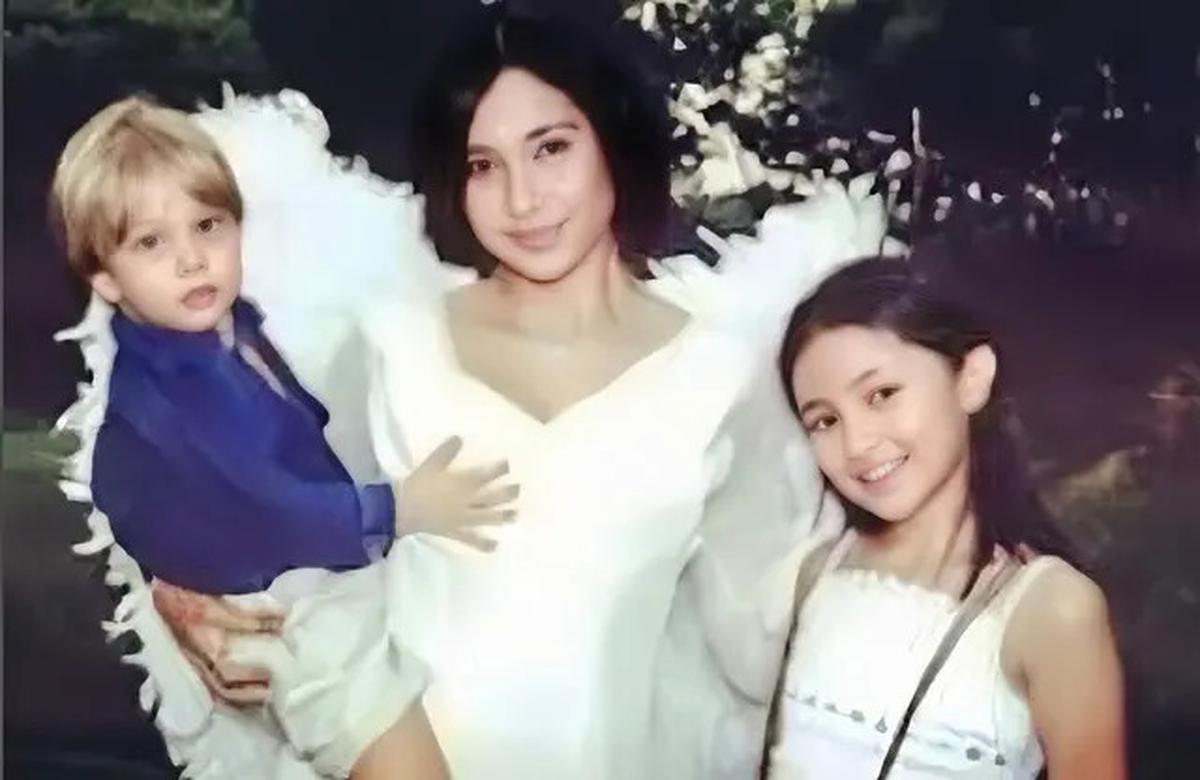 6 Potret lawas Marshanda di Sinetron Bidadari, Usia Belia Sudah Jadi Idola