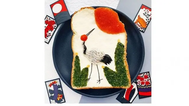 Beda dari Lainnya, Seniman Ini Bikin Lukisan Indah di Atas Roti Tawar