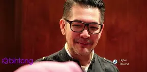 trendi dan fashion update, dua kesan yang terlihat dari sosok Ferry Salim. Tak heran jika ia menjadi tempat bertanya teman - temannya soal fashion