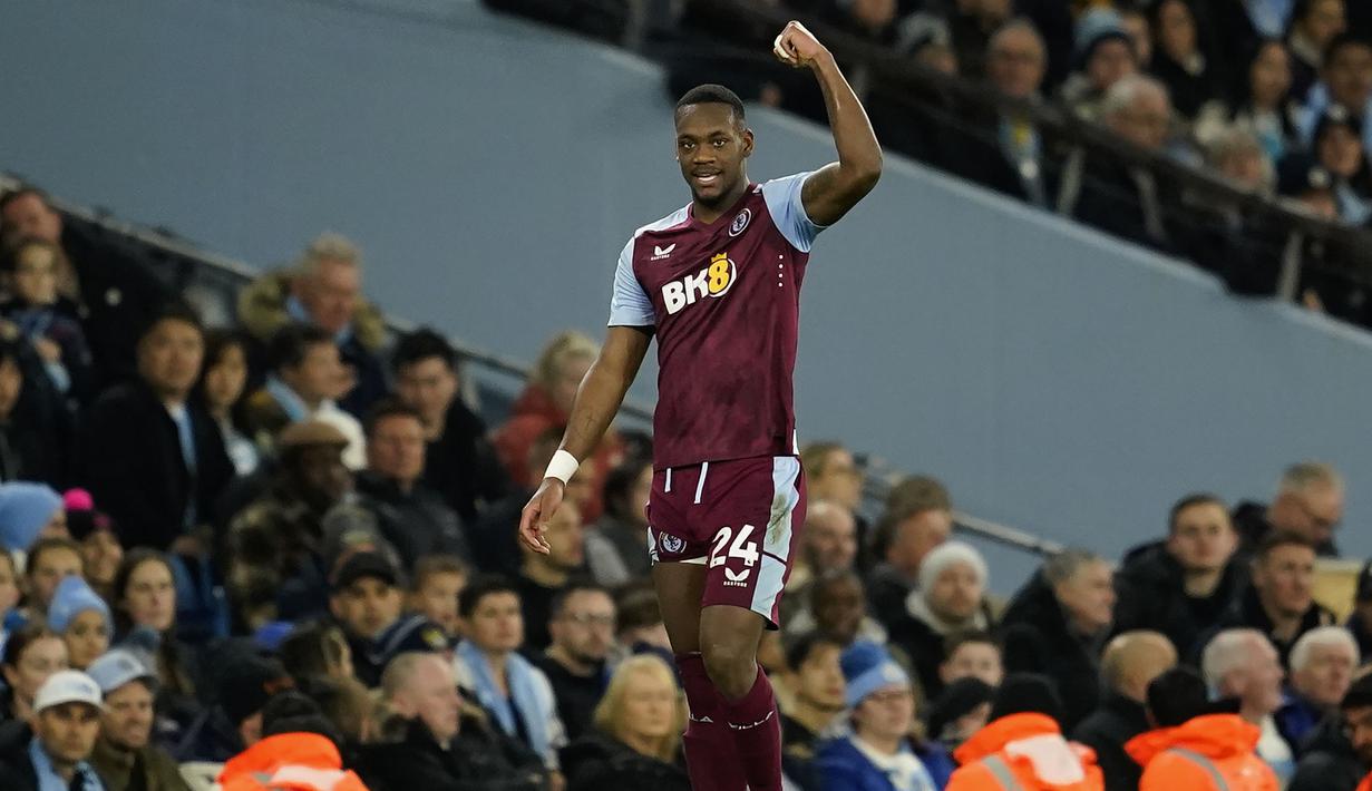 Selebrasi striker Aston Villa, Jhon Duran setelah mencetak gol penyeimbang 1-1 ke gawang Manchester City pada laga pekan ke-31 Premier League 2023/2024 di Etihad Stadium, Manchester, Rabu (3/4/2024) malam. (AP Photo/Dave Thompson)