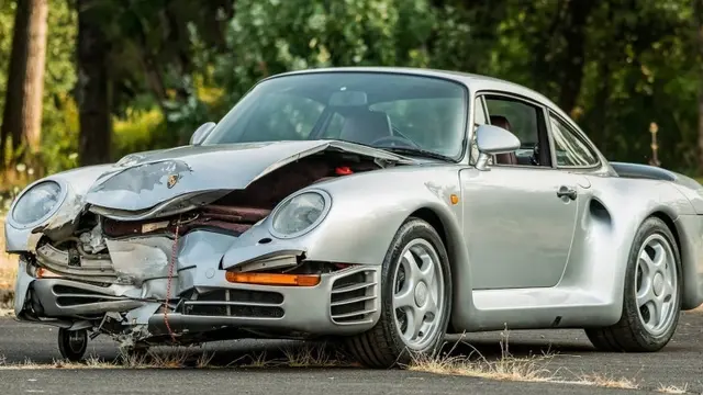 Porsche 959 Komport kecelakaan