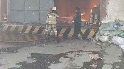 Kebakaran Pergudangan Kosambi, Gudang 3 Perusahaan Ludes