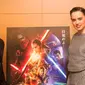 Bintang Star Wars: The Force Awakens saat berkunjung ke Jepang. (Anime News Network)
